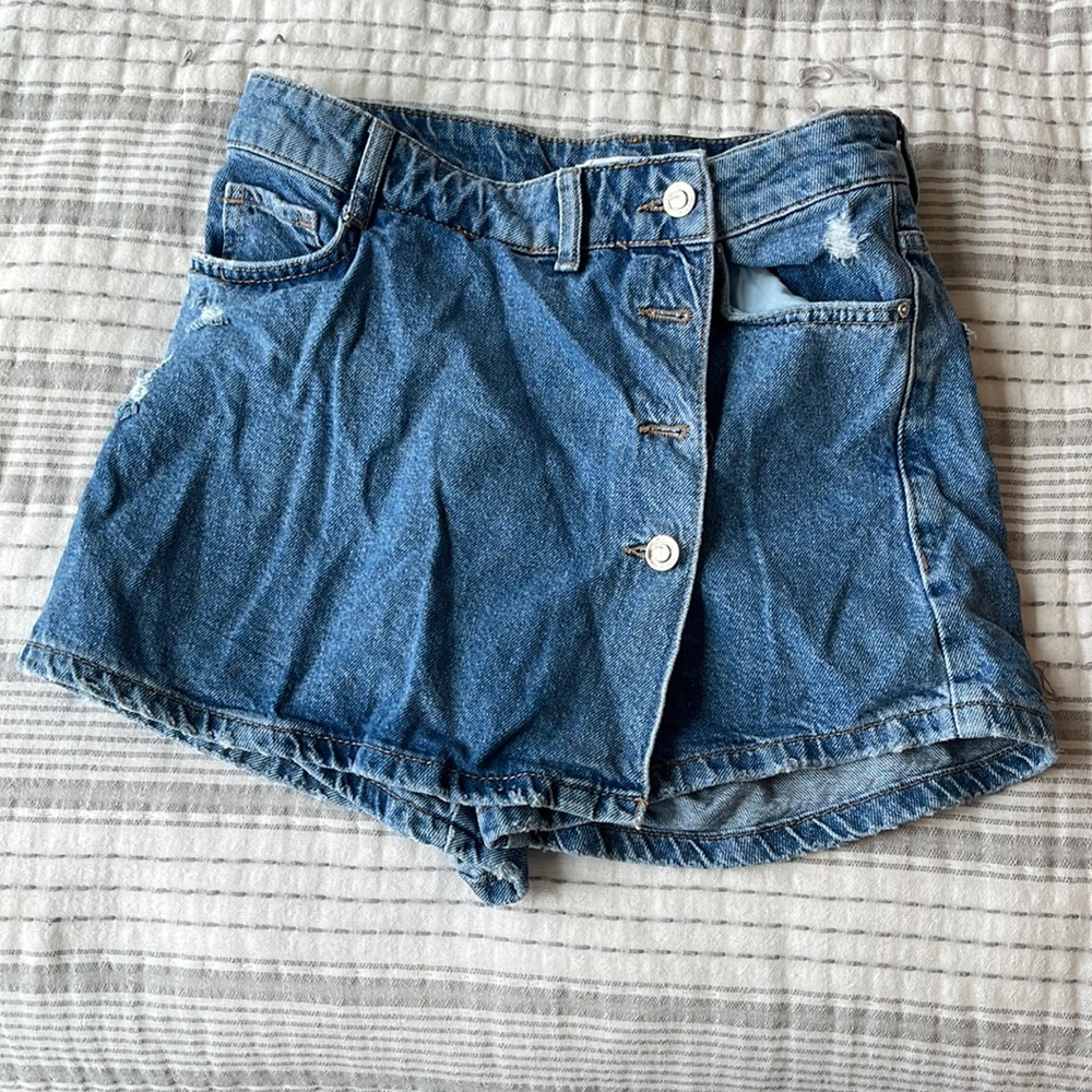 Zara SKORT ;)